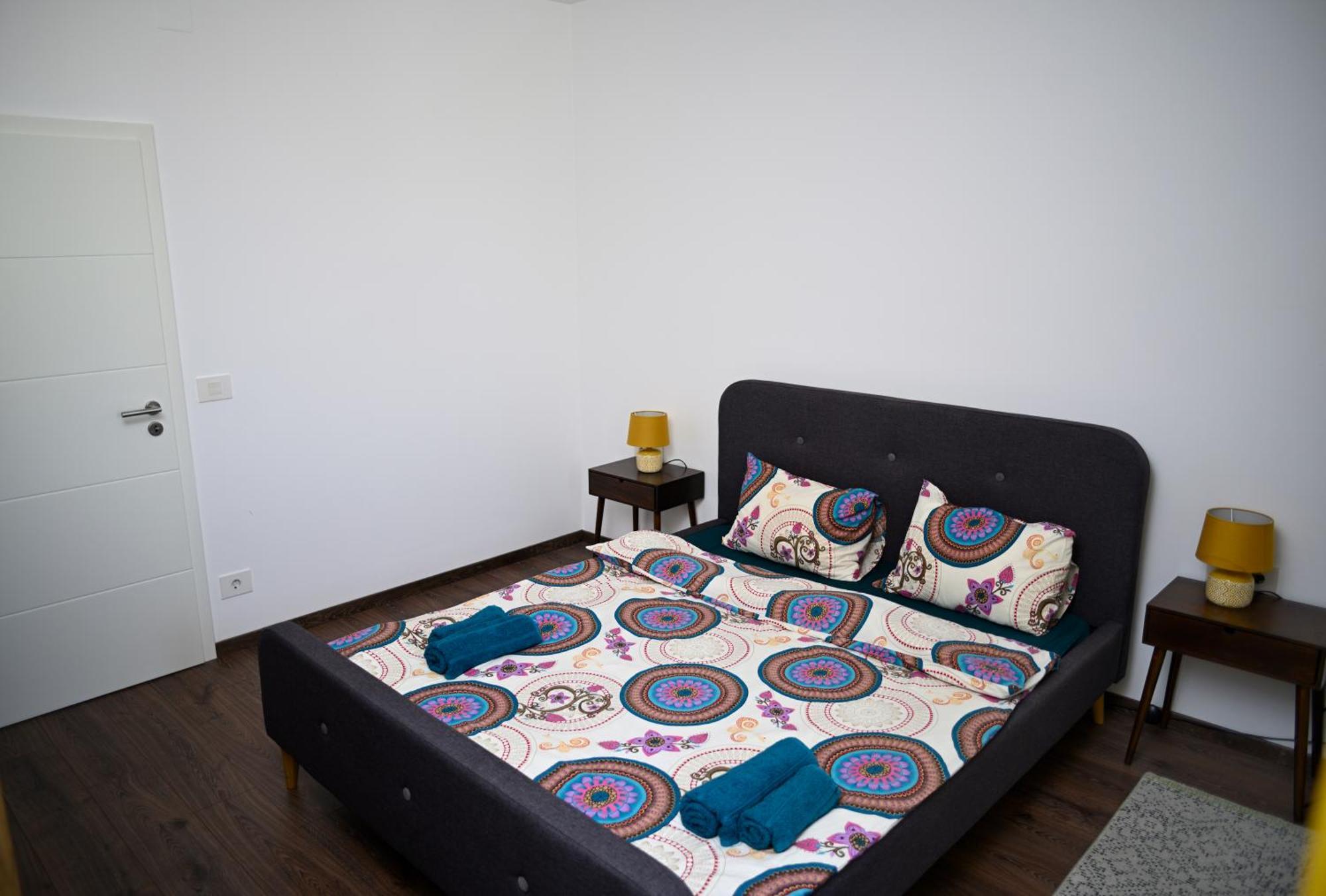 Mirvana Apartments Metheor Executive Suite Temeşvar Dış mekan fotoğraf