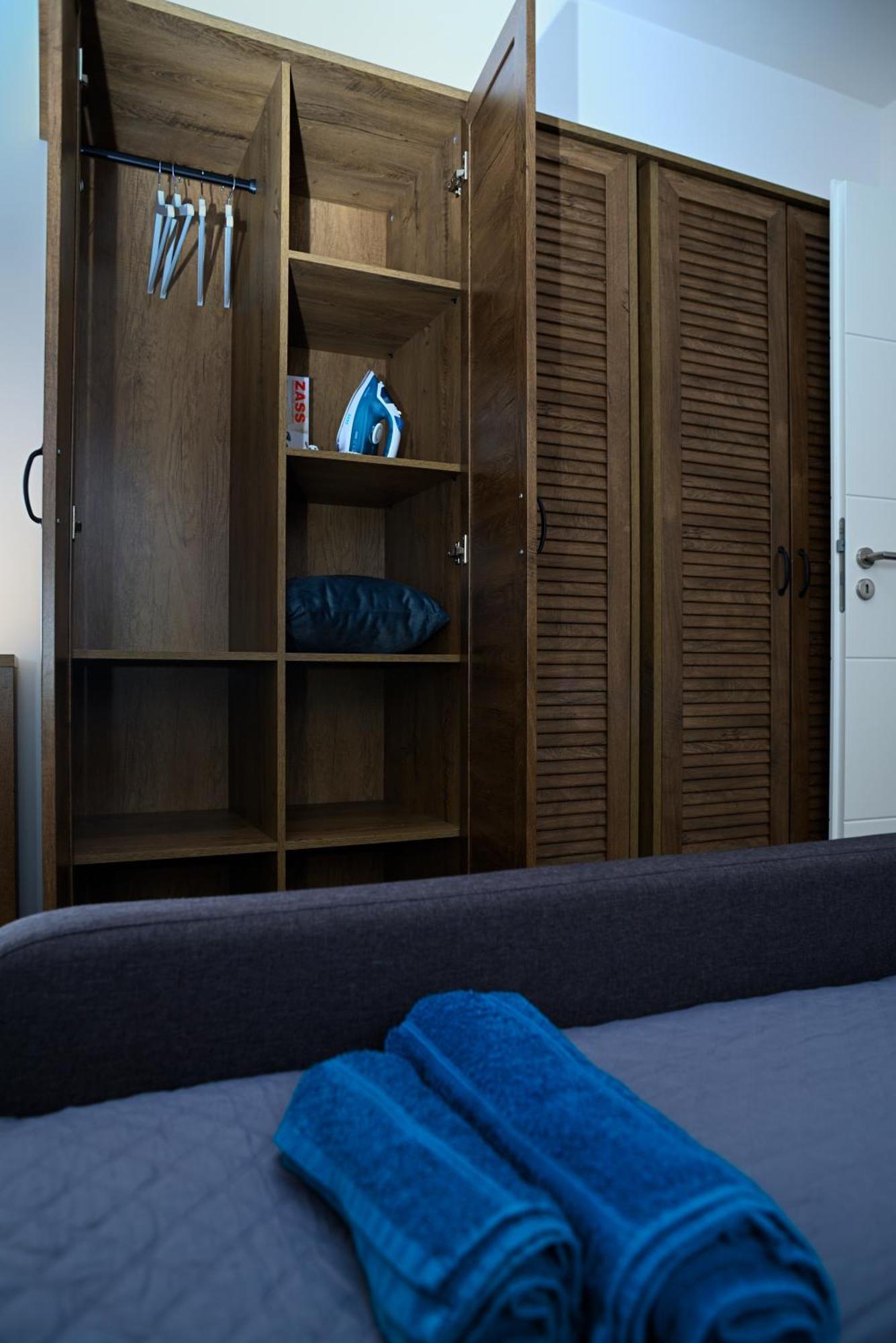 Mirvana Apartments Metheor Executive Suite Temeşvar Dış mekan fotoğraf