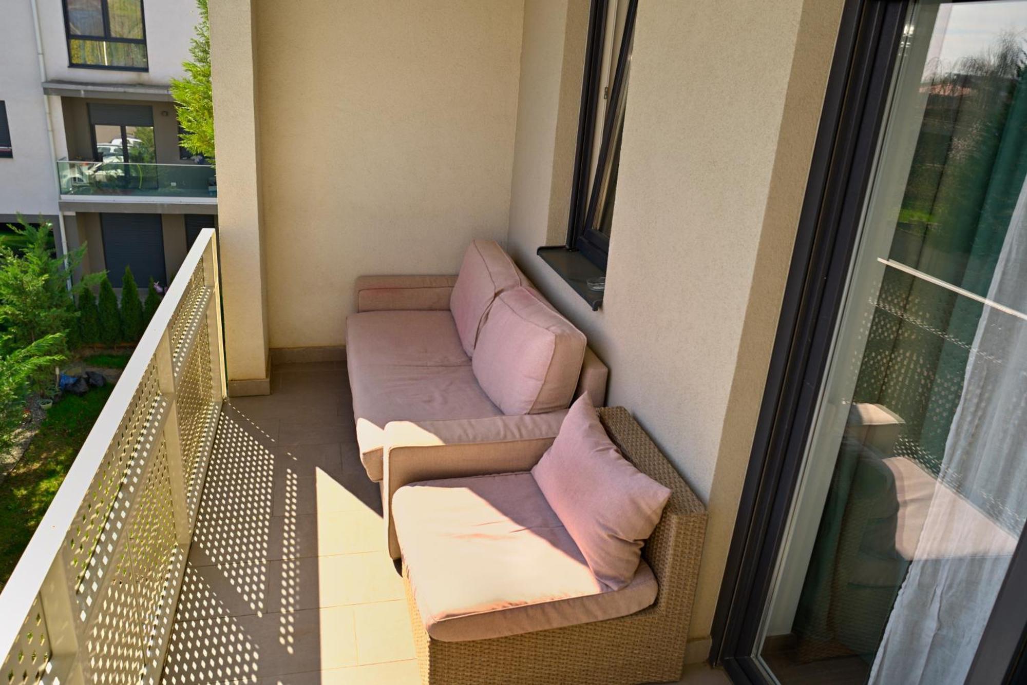 Mirvana Apartments Metheor Executive Suite Temeşvar Dış mekan fotoğraf